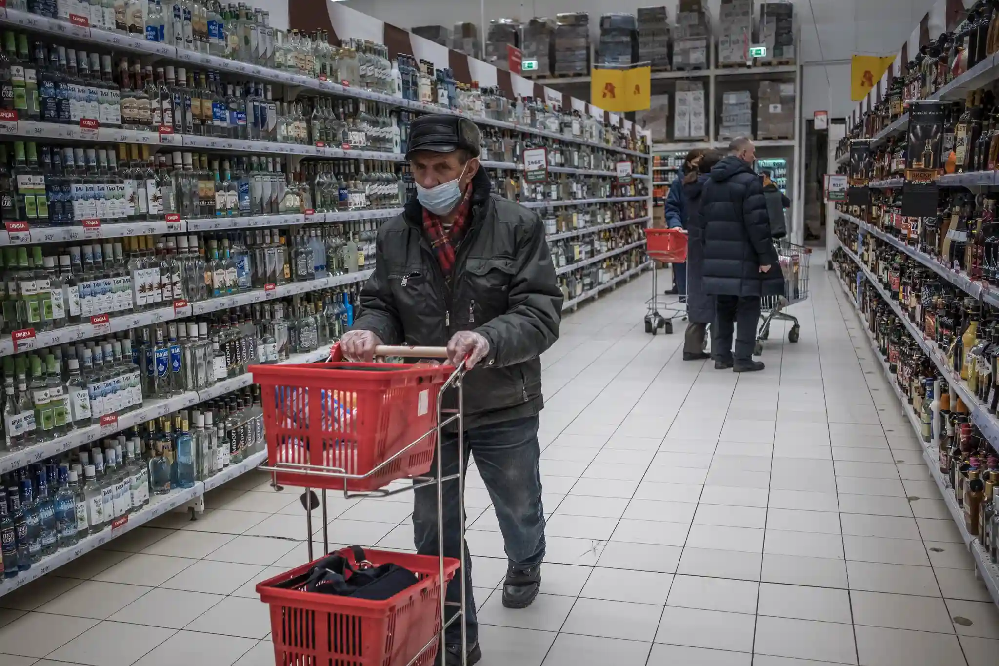 The Economics of Isolation: How Sanctions Reshape Russia’s Economy